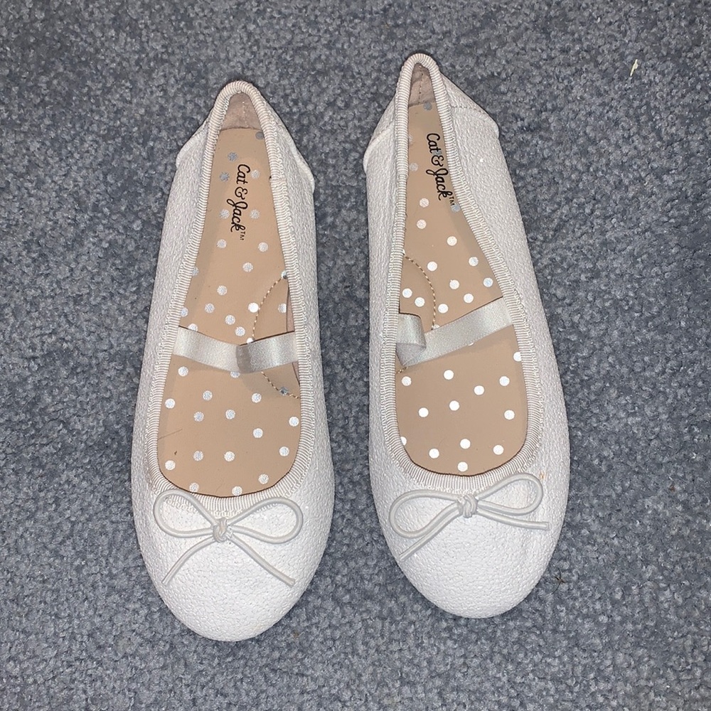 Cat and jack child shoes